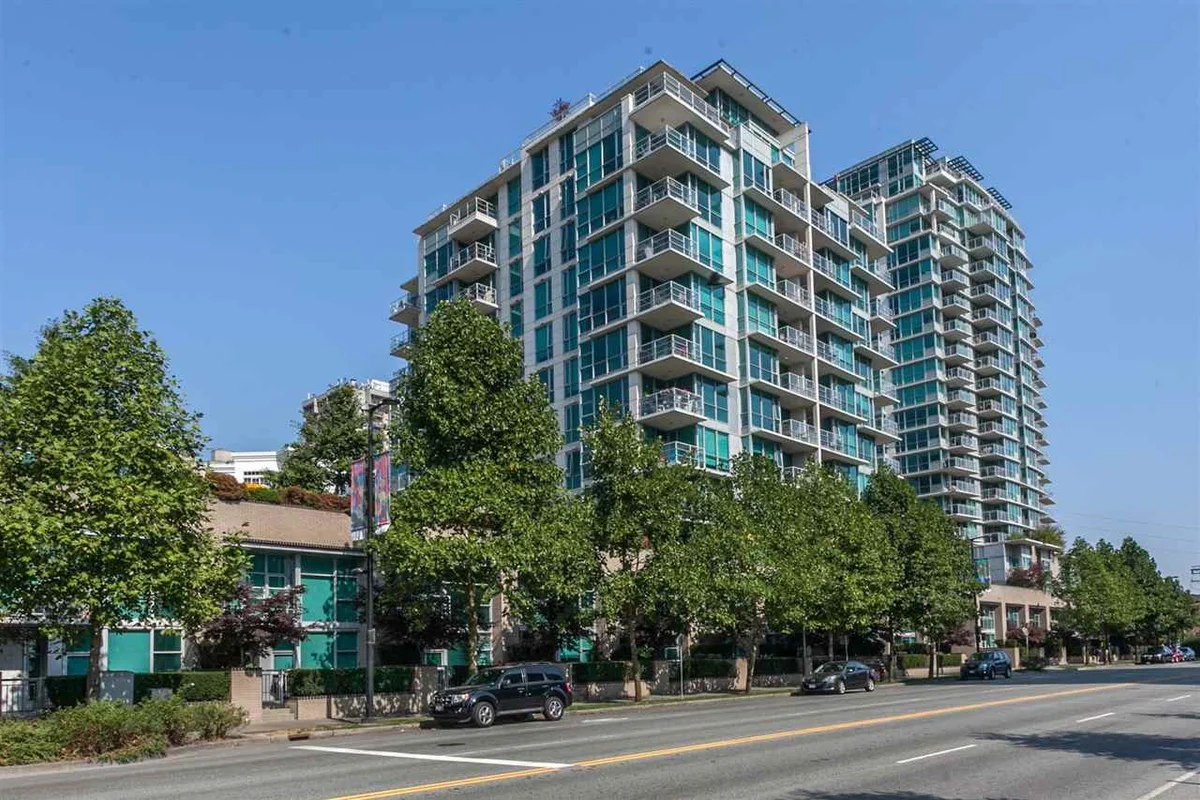 Photo of Esplanade West At The Pier